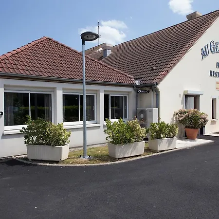 Hotel Au Germenoy Restaurant Vaux-le-Penil
